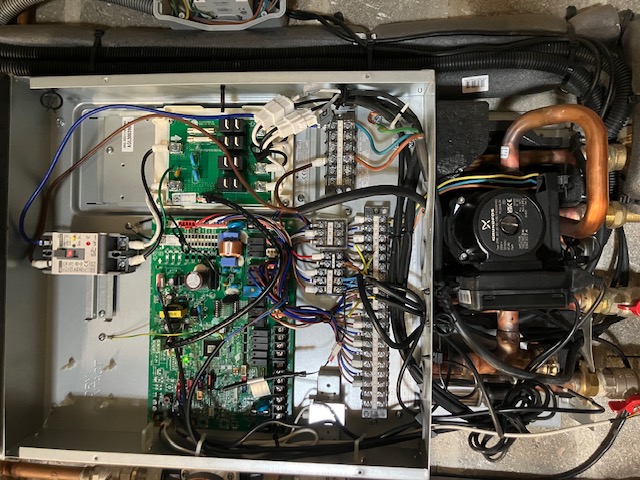Démontage unité hydraulique PAC Montrouge